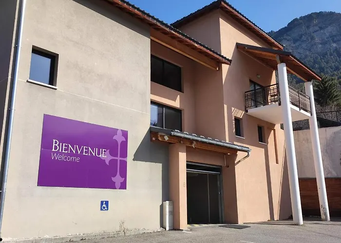 T3 Avec Terrasse Et Piscine Chauffée à - 6 Pers, 50m² - Fr-1-165b-31 Jausiers